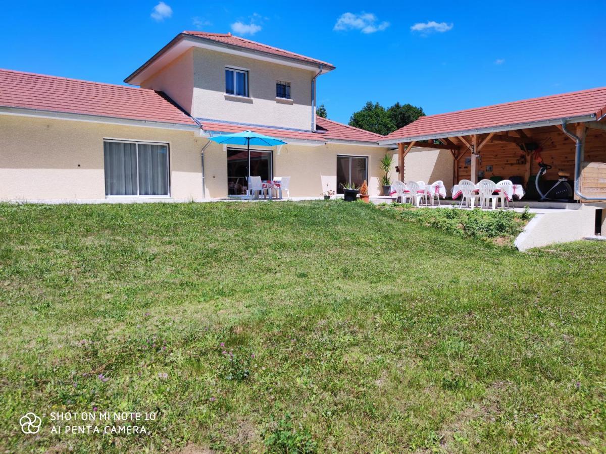 La Vallee Des Noyers Beaulieu (Isere) Exterior foto