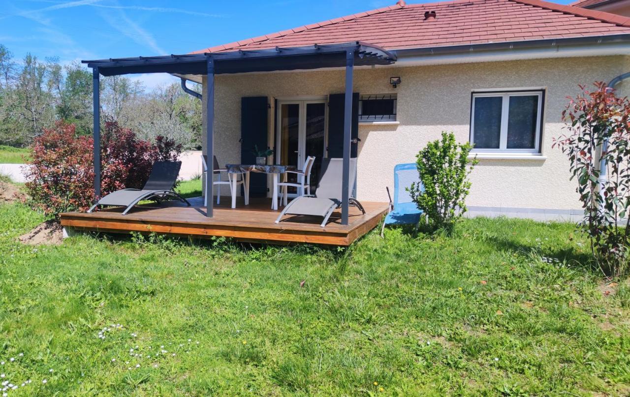 La Vallee Des Noyers Beaulieu (Isere) Exterior foto